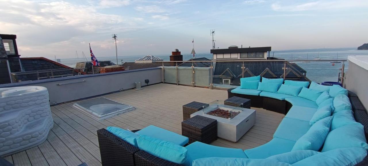 Seafarer'S View - 6 Bedroom Townhouse In Cowes, Parking & Seaviews. 카우즈 외부 사진