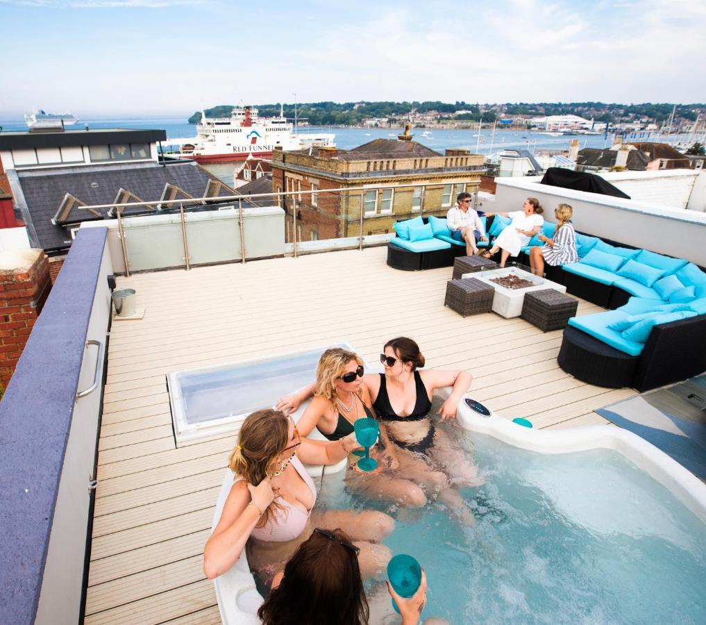 Seafarer'S View - 6 Bedroom Townhouse In Cowes, Parking & Seaviews. 카우즈 외부 사진
