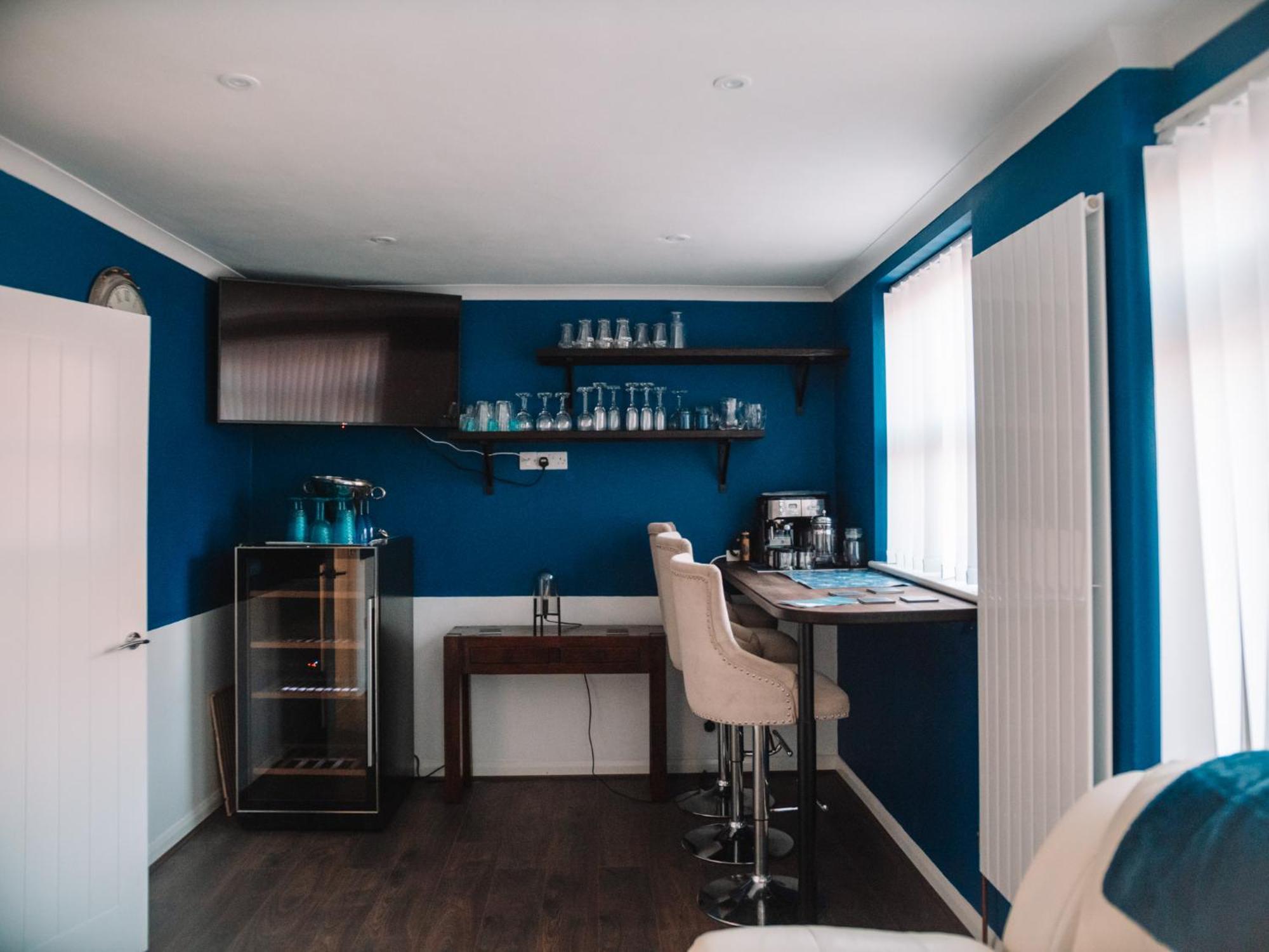 Seafarer'S View - 6 Bedroom Townhouse In Cowes, Parking & Seaviews. 카우즈 외부 사진